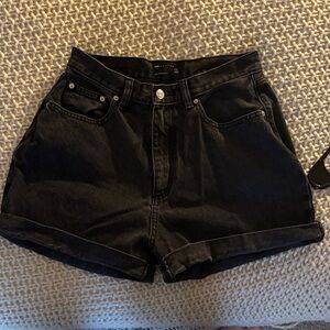 ASOS Design Curve high waisted Black Jean Shorts